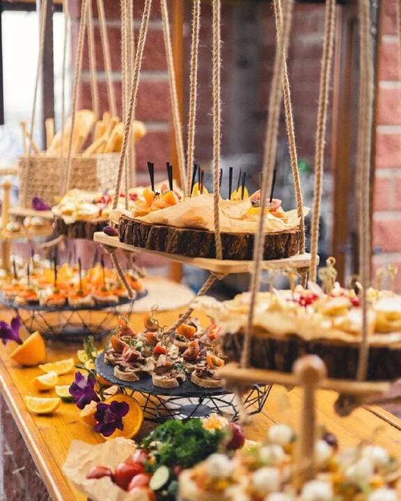 Nomi Catering